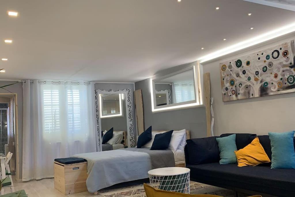 Rocca Politeama Attico Prestigioso Ed Eccitante. Apartment Palermo Ngoại thất bức ảnh